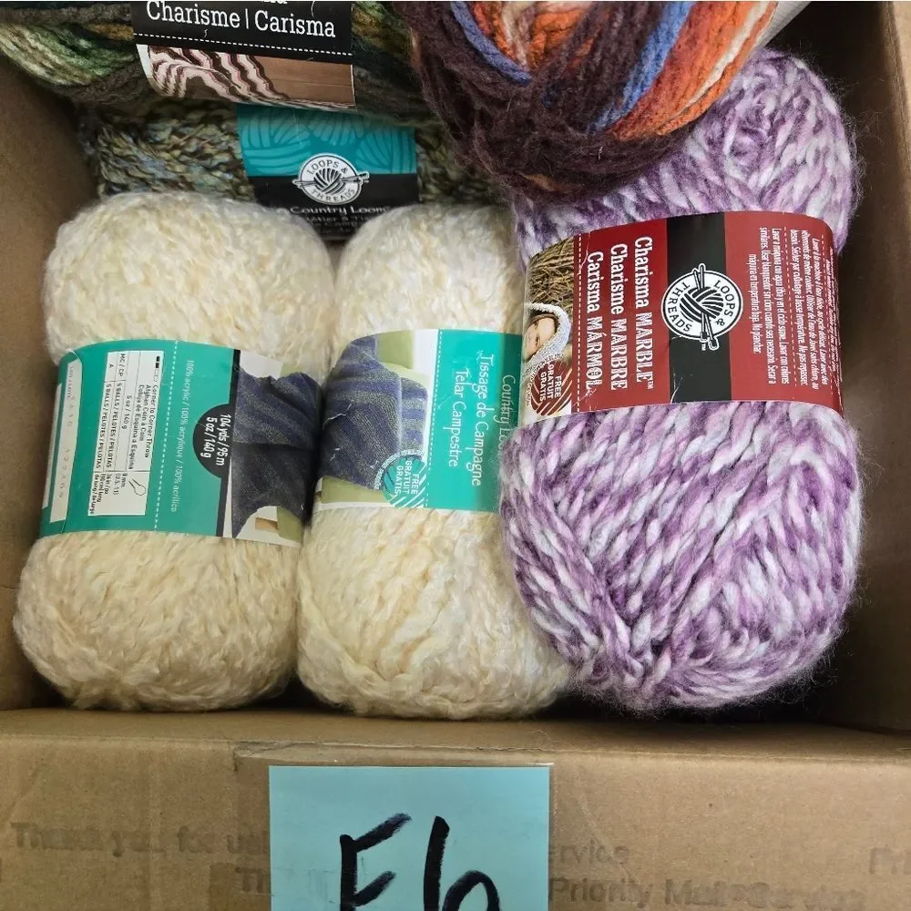 Loops & Threads Country Loom Yarn Warm Cream